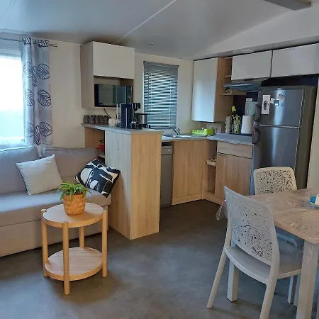 Apartament Mobilhome Avec Acces Piscine